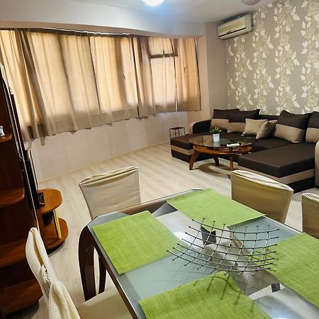 Lux Apartment Sisi Burgas ภายนอก รูปภาพ