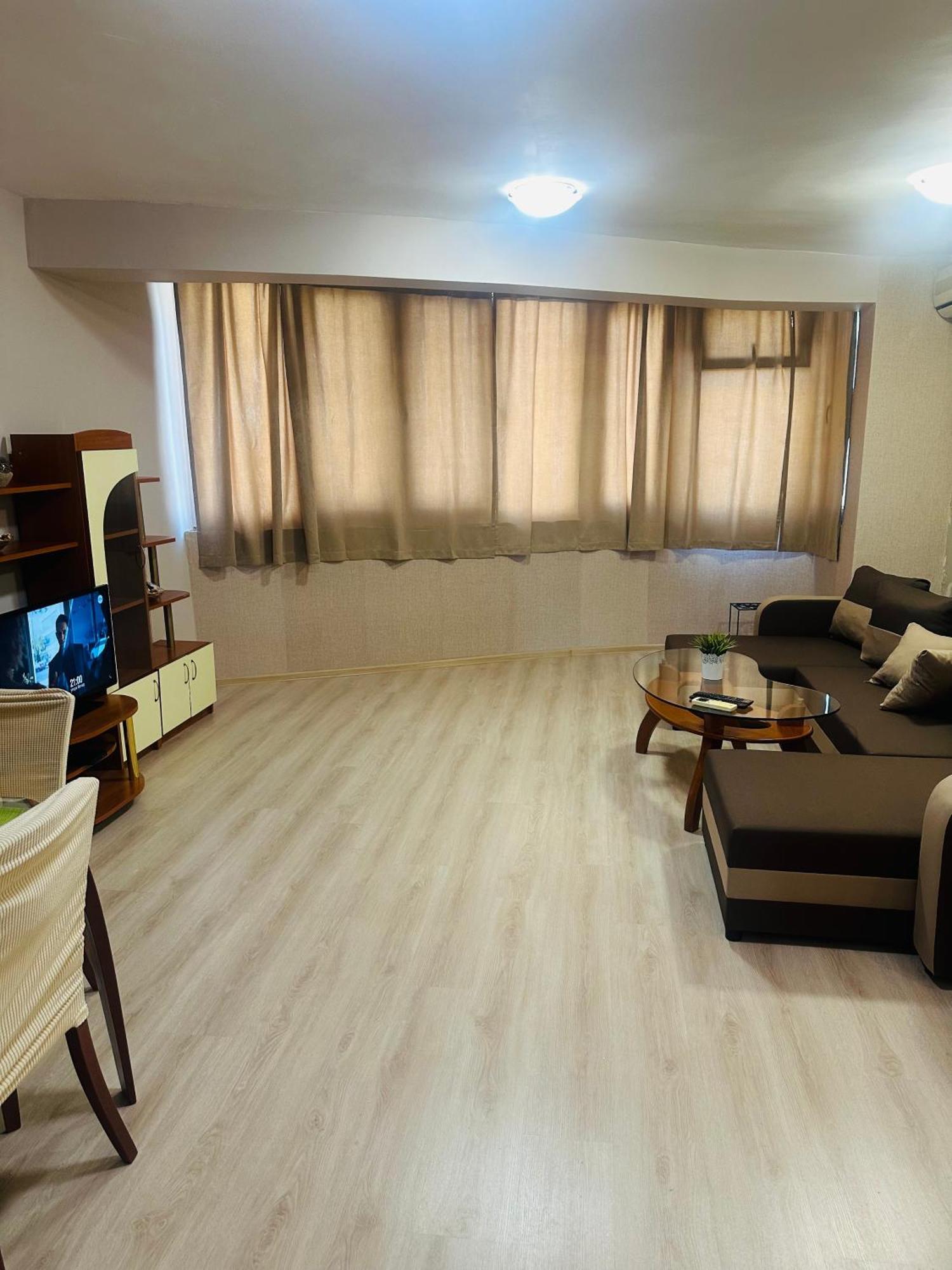 Lux Apartment Sisi Burgas ภายนอก รูปภาพ